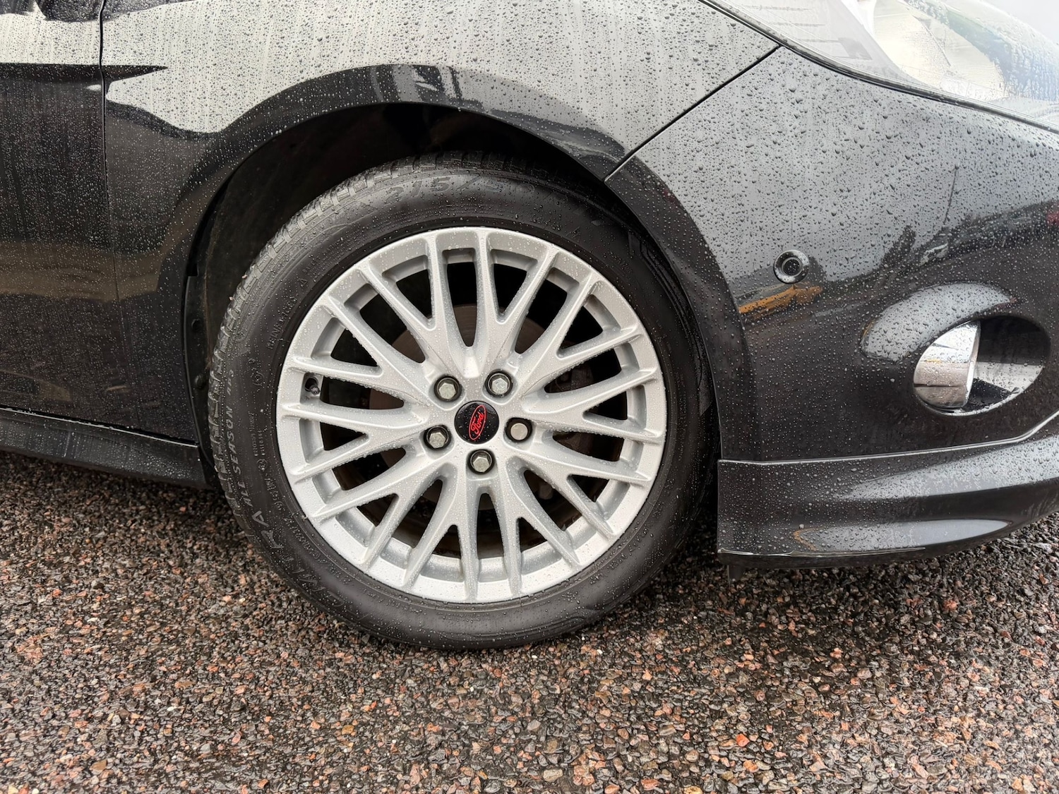 Used Ford Focus 2013 for sale - 76565237: Photo 3