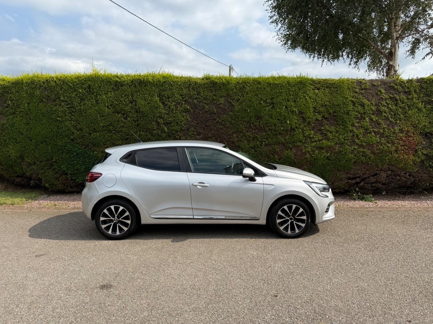 Used Renault Clio 2020 for sale - 76006407: Photo 4