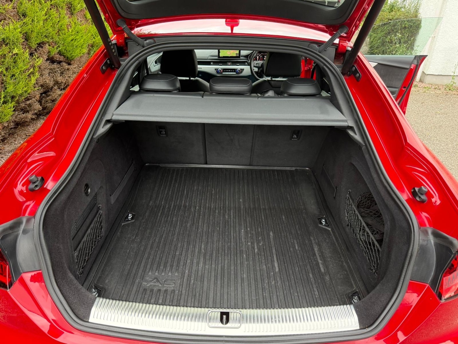 Vehicle 25