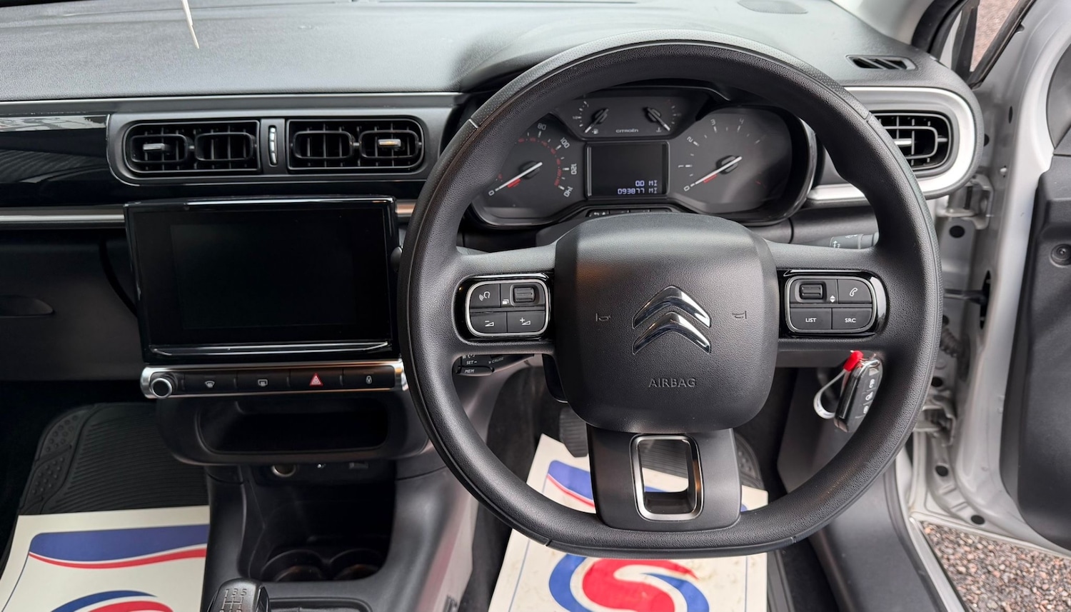 Used Citroen C3 2017 for sale - 76393470: Photo 14