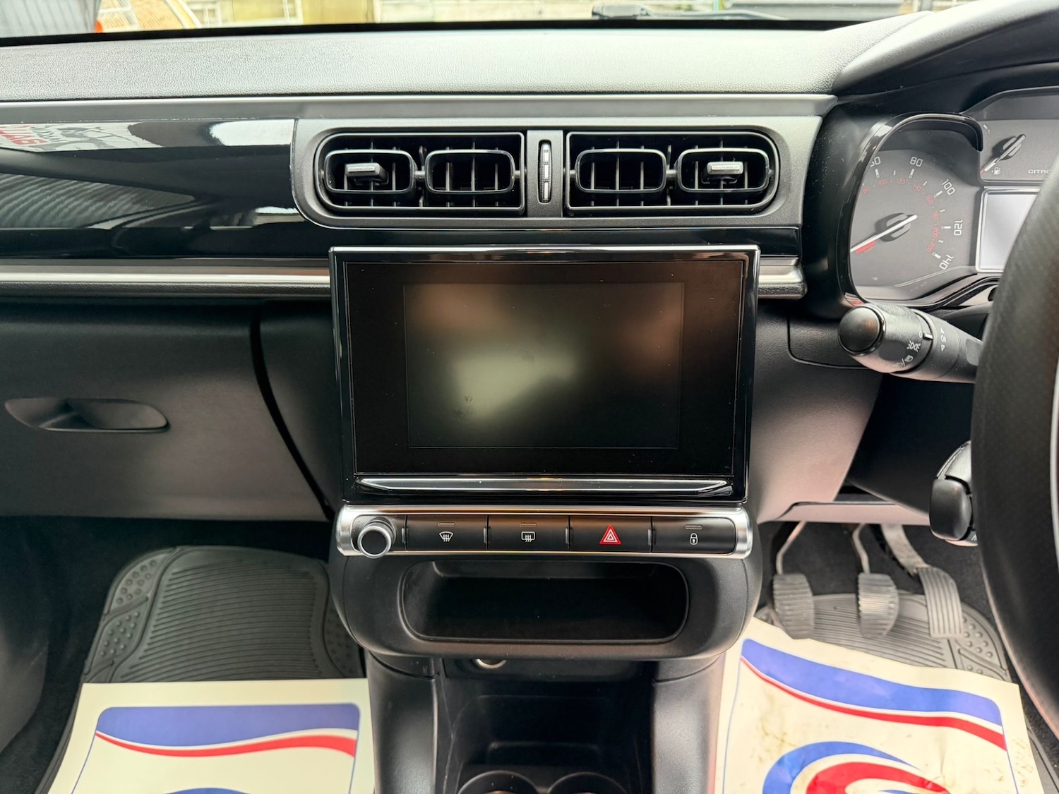 Used Citroen C3 2017 for sale - 76393470: Photo 17