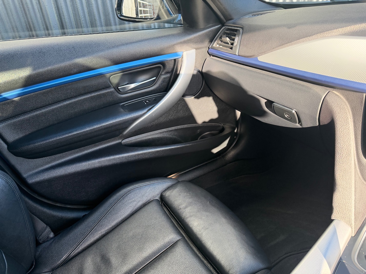 Used BMW 3 Series 2015 for sale - 77730018: Photo 21