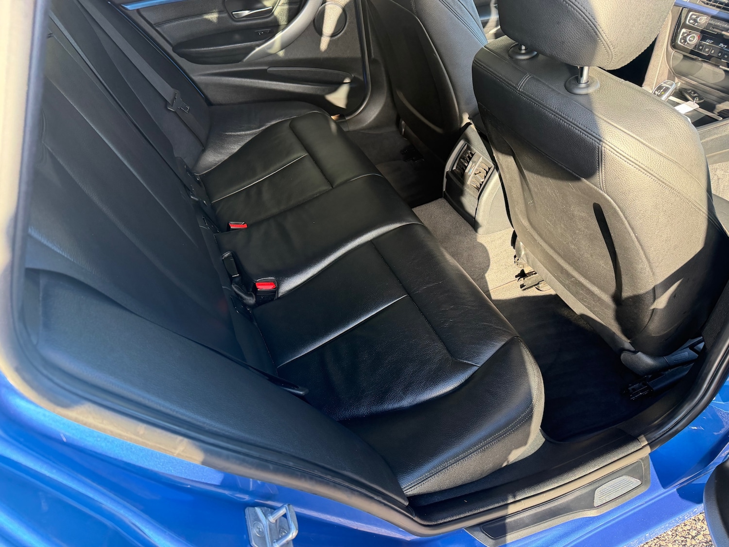 Used BMW 3 Series 2015 for sale - 77730018: Photo 24