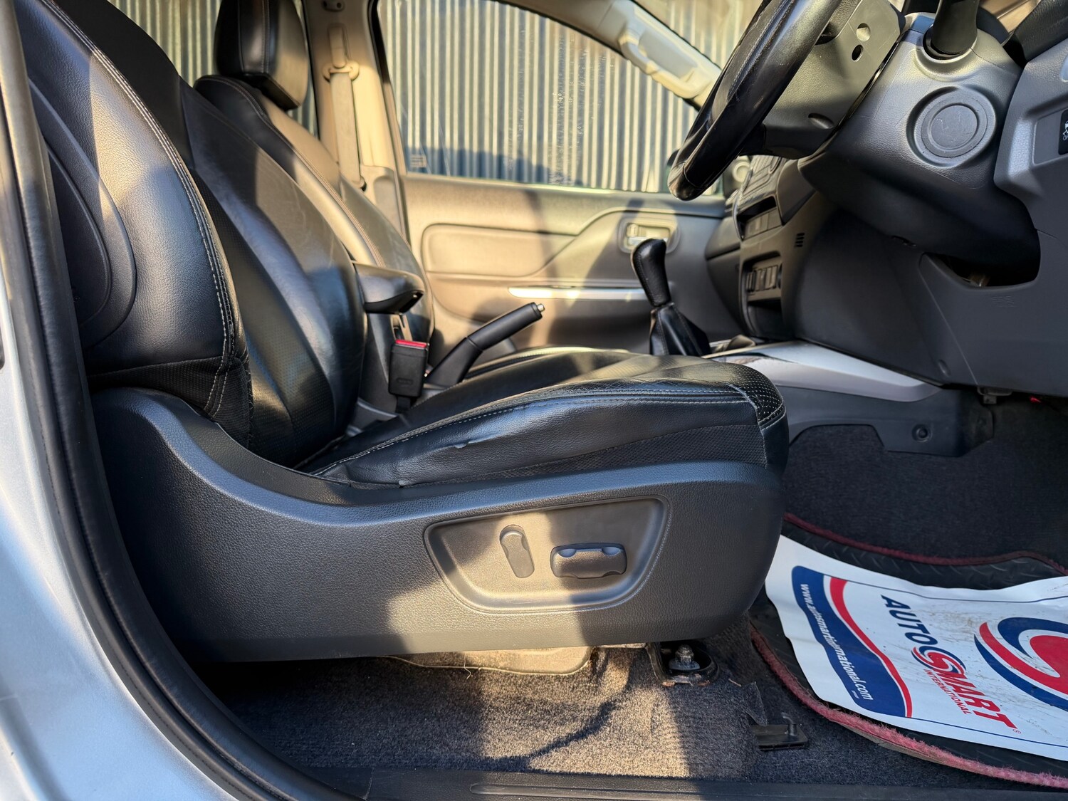 Used Mitsubishi L200 2017 for sale - 77000981: Photo 8