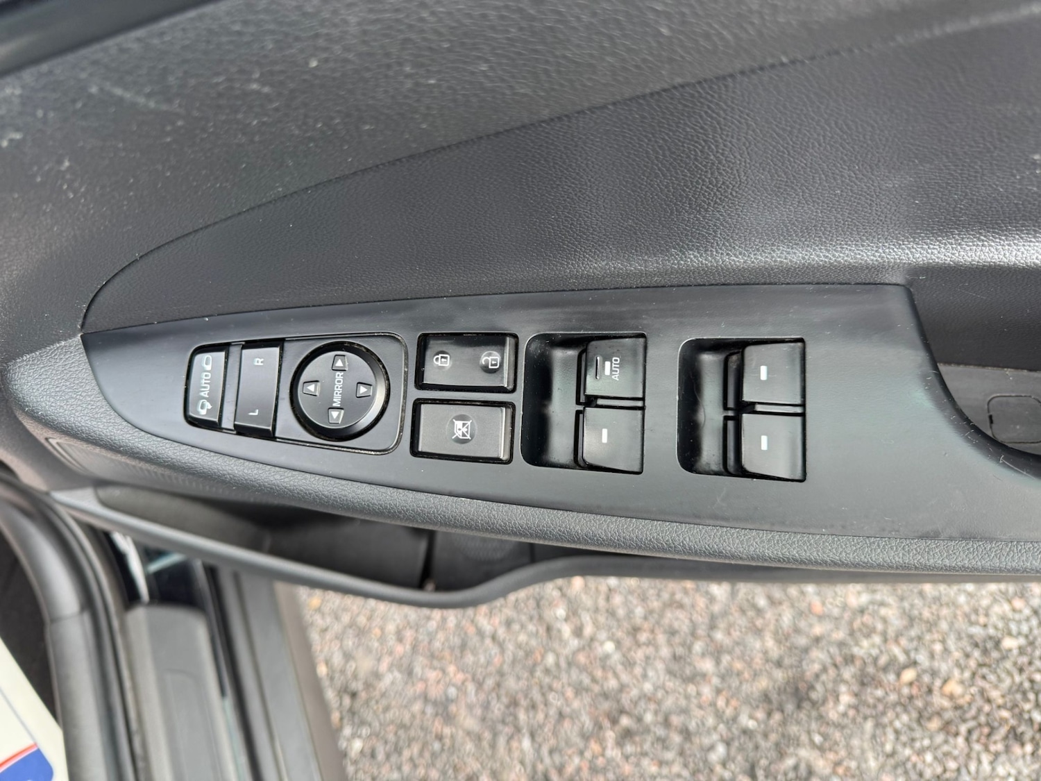 Used Hyundai TUCSON 2017 for sale - 76005056: Photo 11