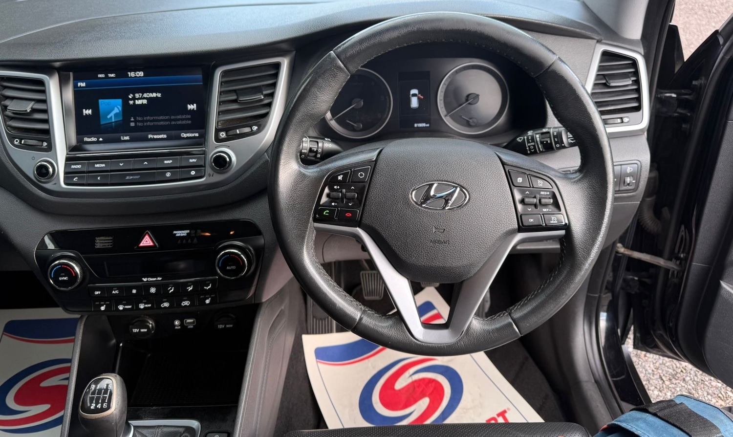 Used Hyundai TUCSON 2017 for sale - 76005056: Photo 16