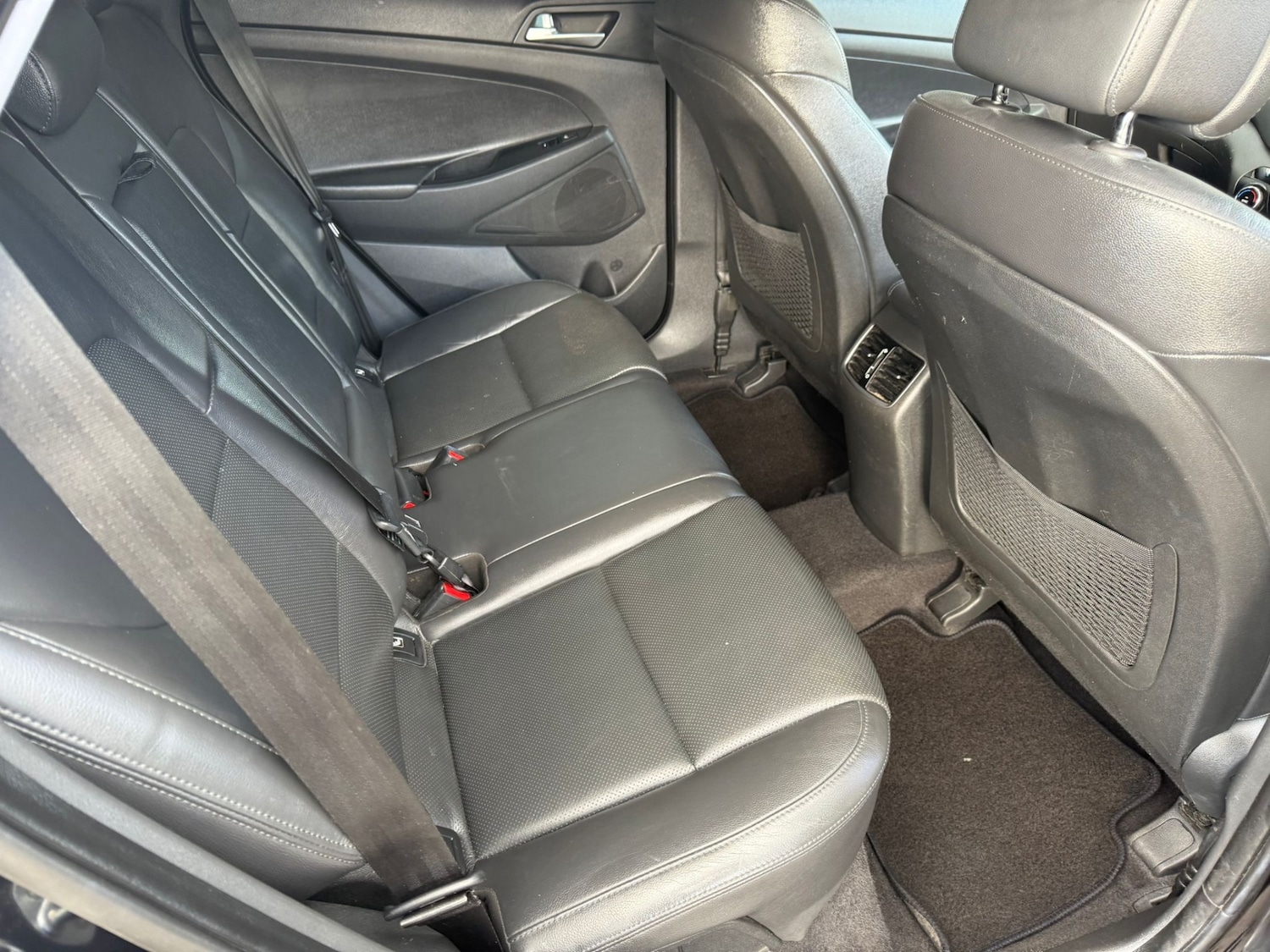 Used Hyundai TUCSON 2017 for sale - 76005056: Photo 23