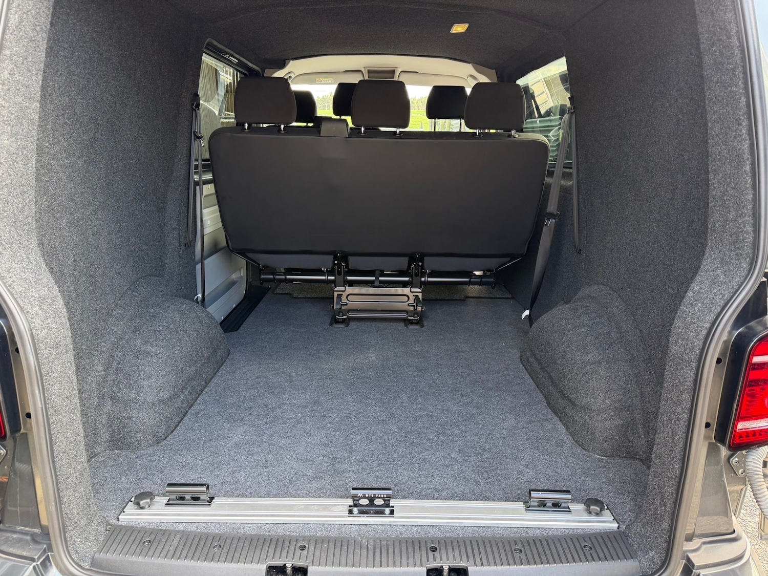 Used Volkswagen Transporter 2017 for sale - 78198179: Photo 16