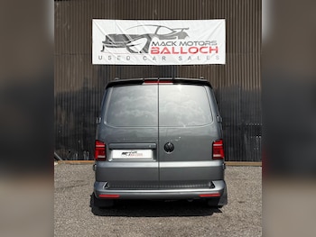 Used Volkswagen Transporter 2017 for sale - 78198179: Photo