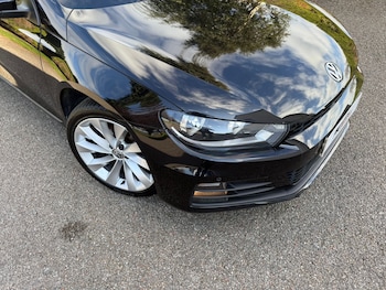 Used Volkswagen Scirocco 2015 for sale - 75627218: Photo