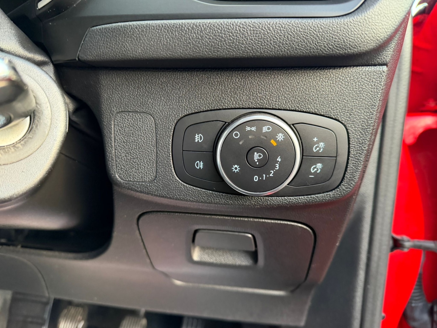 Used Ford Focus 2018 for sale - 77033382: Photo 20