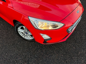 Used Ford Focus 2018 for sale - 77033382: Photo