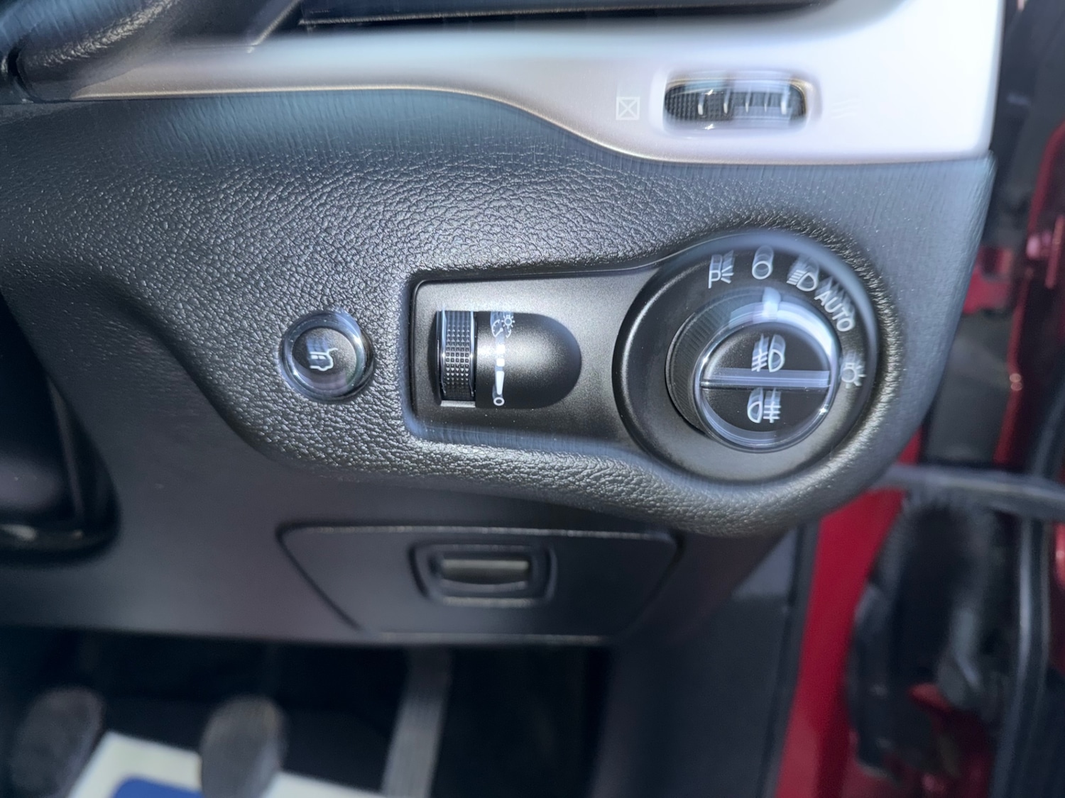 Used Jeep Cherokee 2015 for sale - 77516028: Photo 12