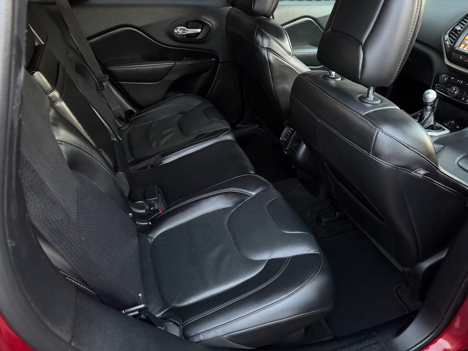 Used Jeep Cherokee 2015 for sale - 77516028: Photo 23