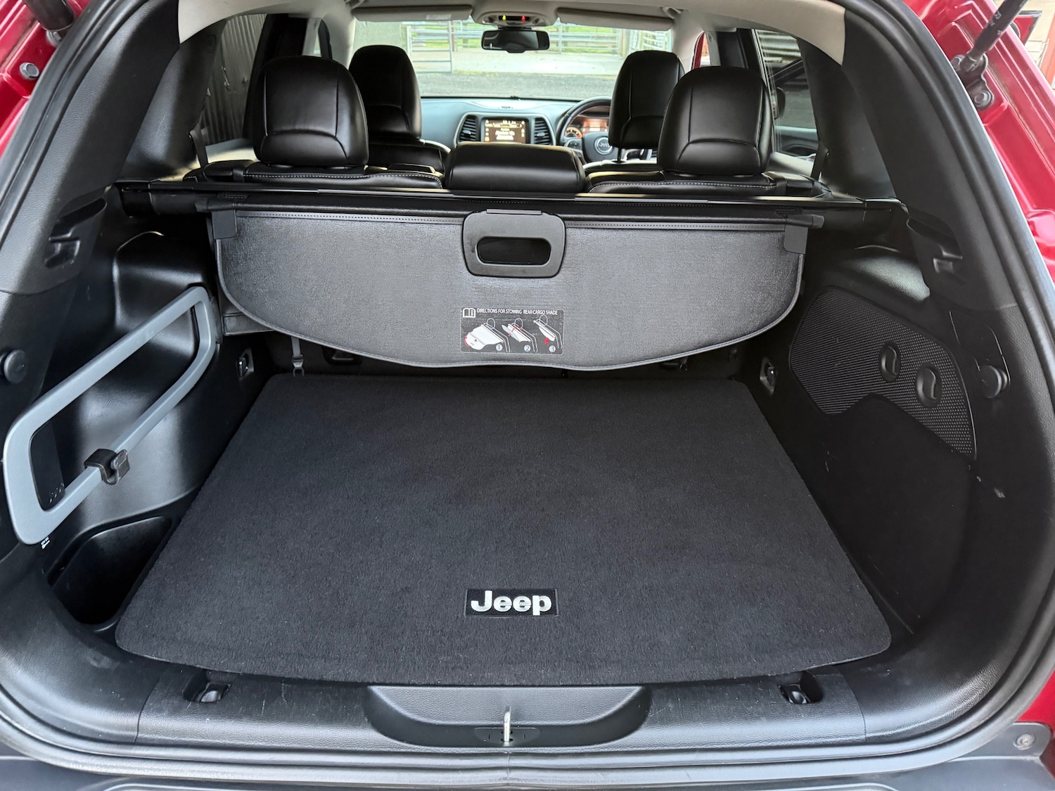 Used Jeep Cherokee 2015 for sale - 77516028: Photo 24