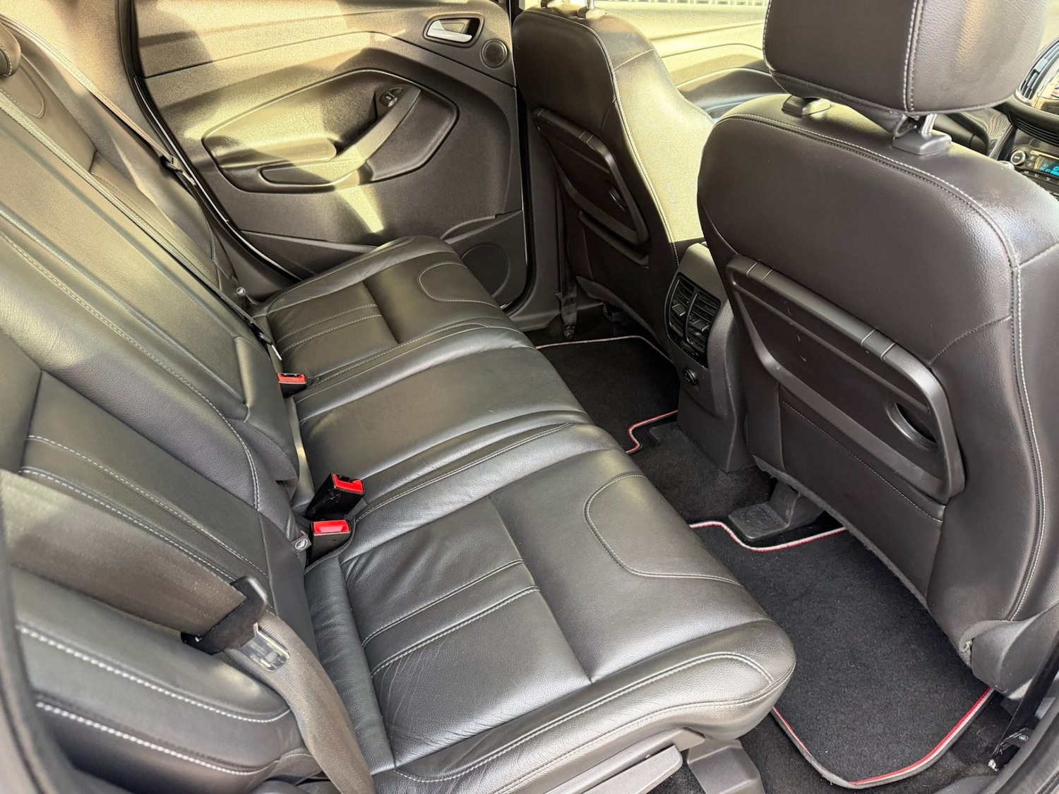 Used Ford Kuga 2014 for sale - 76792675: Photo 24