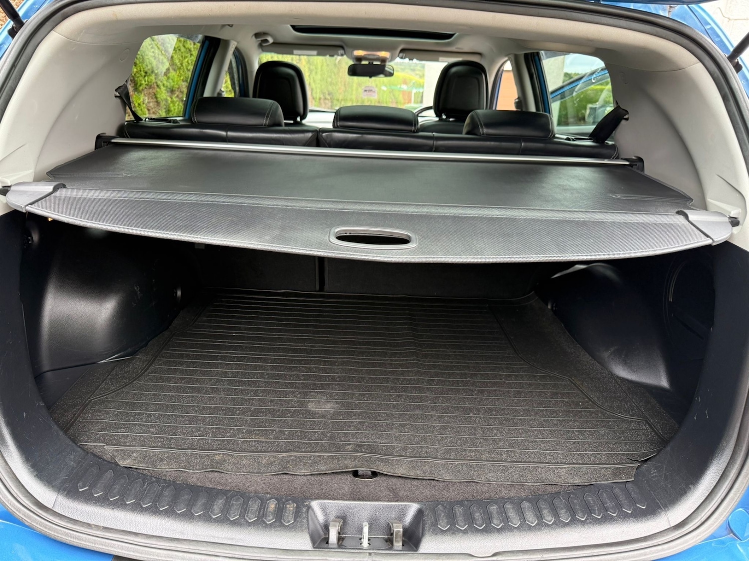 Vehicle 25