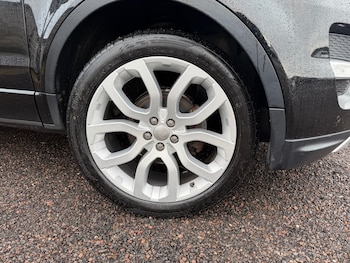 Used Land Rover Range Rover Evoque 2015 for sale - 77184869: Photo