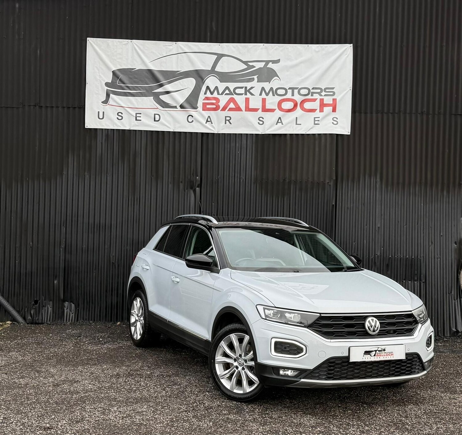 Used Volkswagen T-Roc 2018 for sale - 76193126: Photo 1