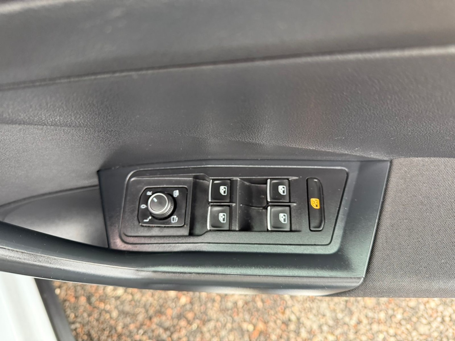 Used Volkswagen T-Roc 2018 for sale - 76193126: Photo 11