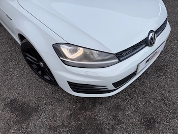 Used Volkswagen Golf 2015 for sale - 77380787: Photo