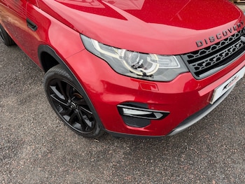 Used Land Rover Discovery Sport 2017 for sale - 77516070: Photo