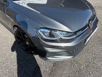 Used Volkswagen Golf 2017 for sale - 75872326: Photo
