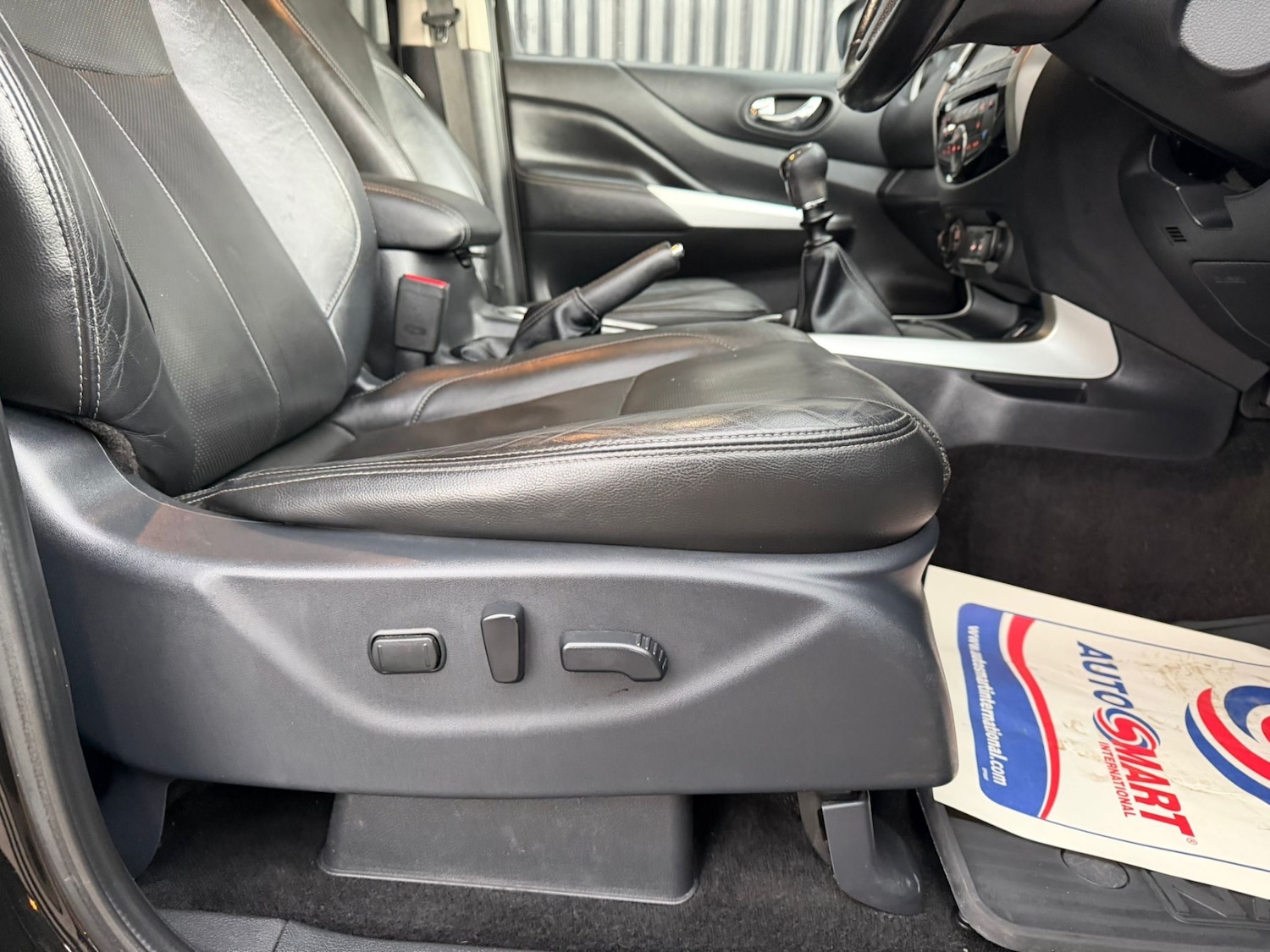 Used Nissan Navara 2020 for sale - 76507361: Photo 12