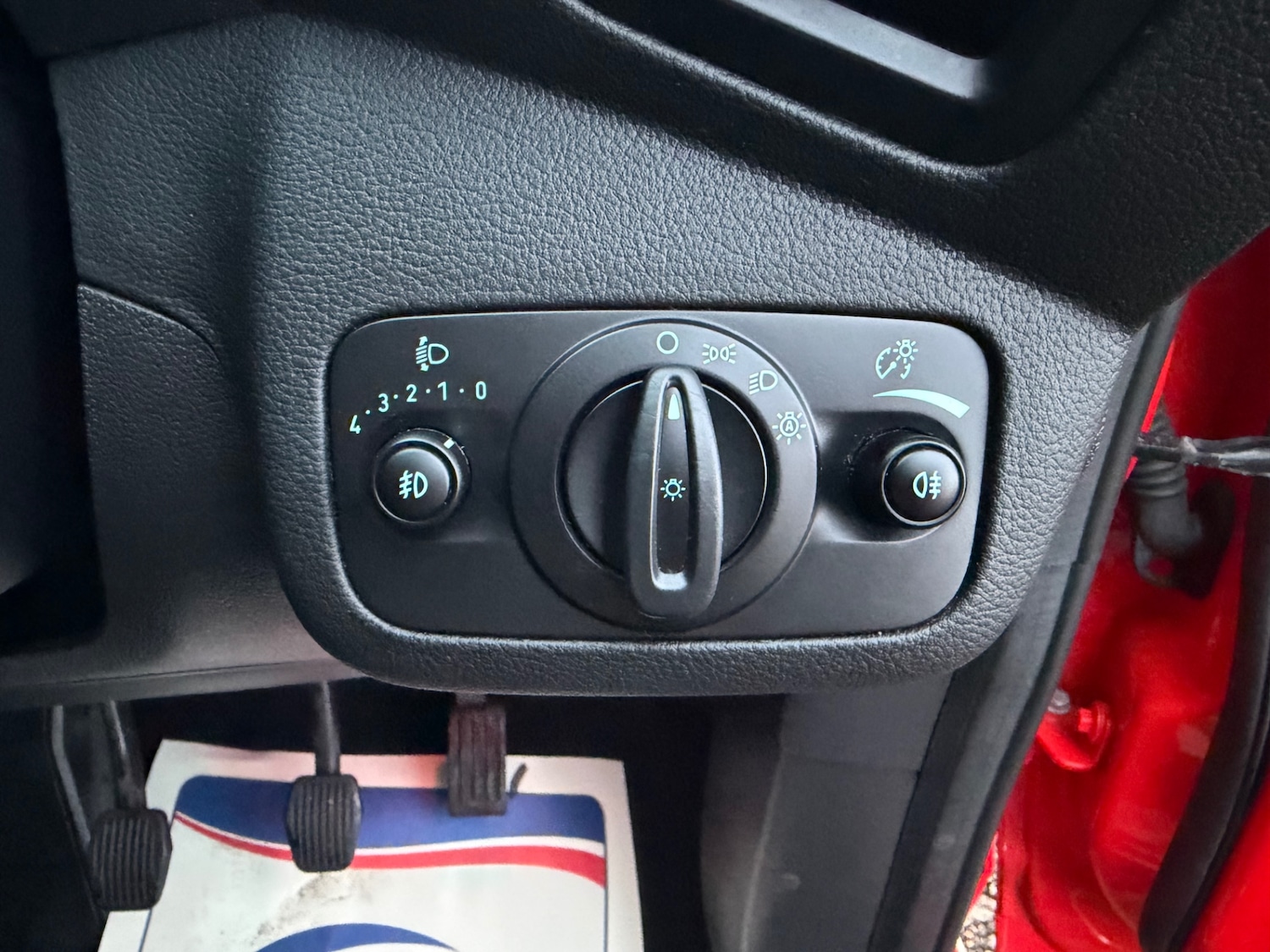 Used Ford C-Max 2018 for sale - 77460565: Photo 11