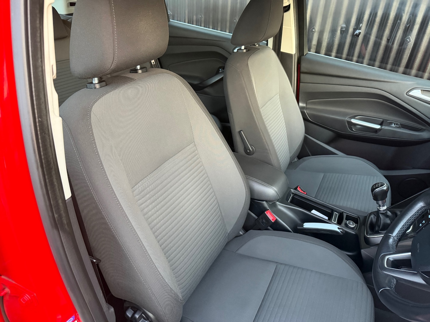 Used Ford C-Max 2018 for sale - 77460565: Photo 15