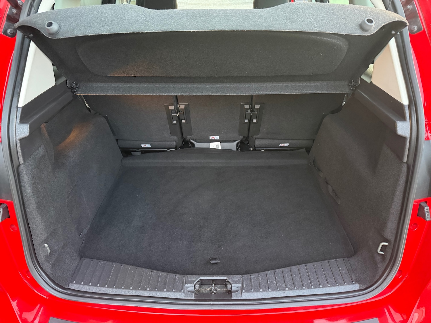 Used Ford C-Max 2018 for sale - 77460565: Photo 23