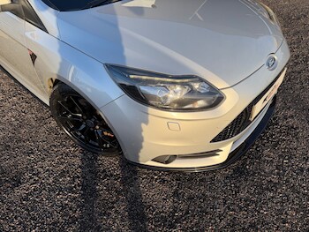 Used Ford Focus 2014 for sale - 77000910: Photo