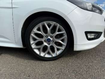 Used Ford Focus 2017 for sale - 74864146: Photo