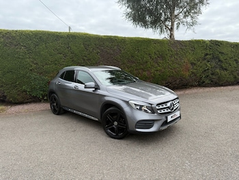 Mercedes-Benz - GLA