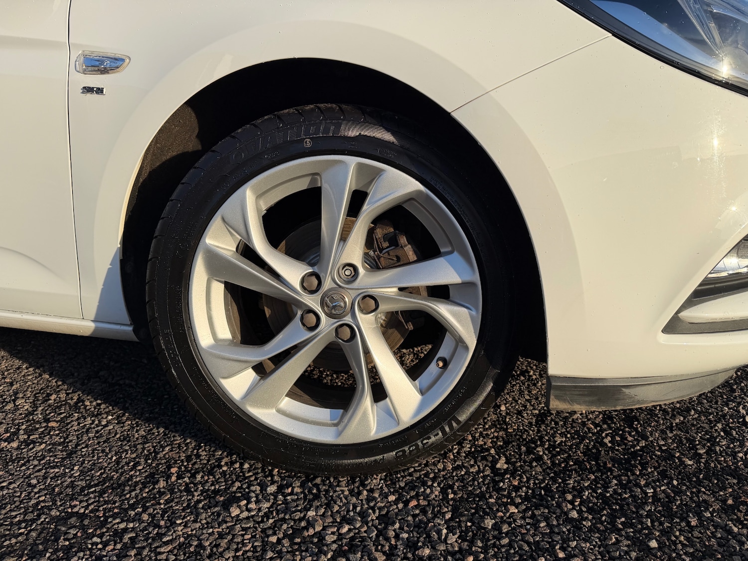 Used Vauxhall Astra 2017 for sale - 77000903: Photo 3