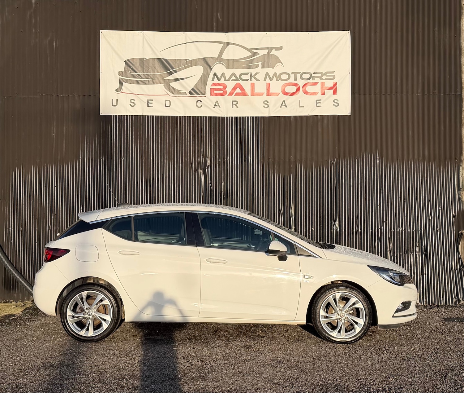 Used Vauxhall Astra 2017 for sale - 77000903: Photo 4