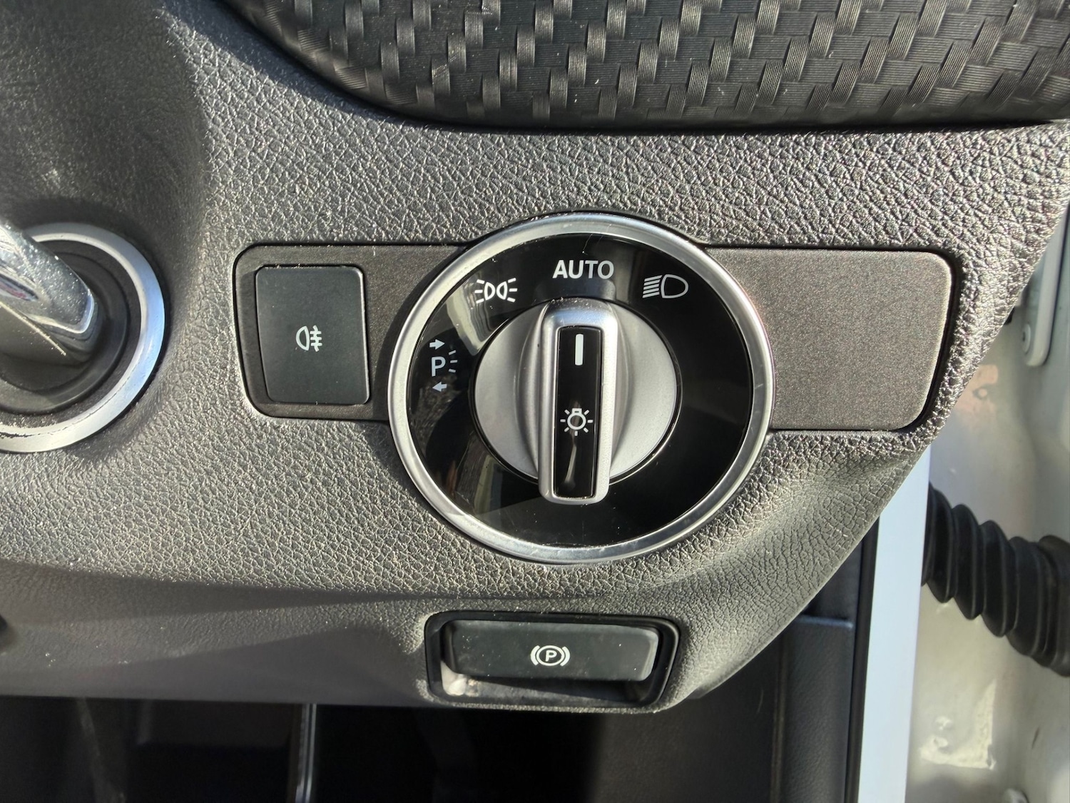 Used Mercedes-Benz A-Class 2016 for sale - 76507348: Photo 12