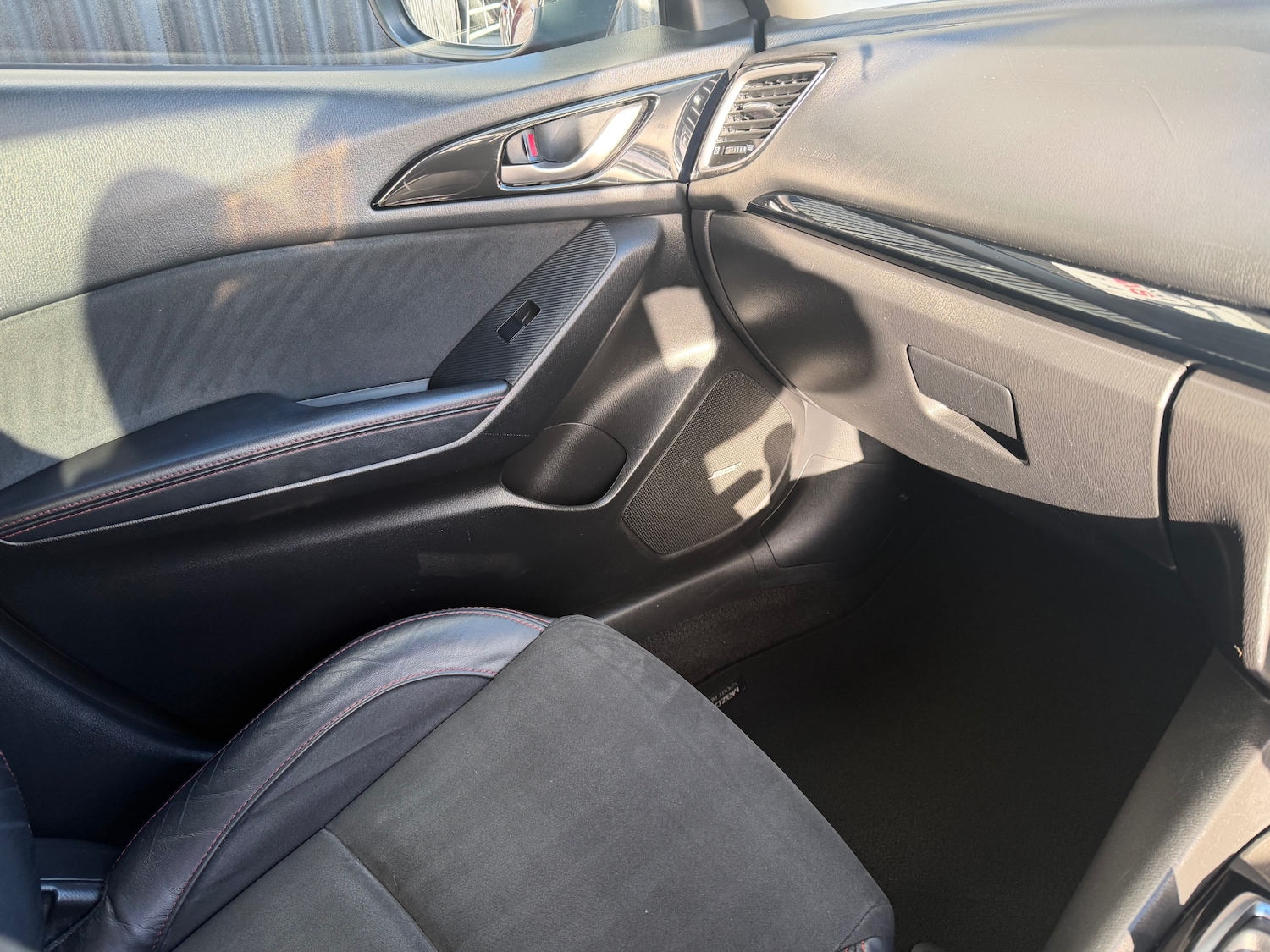 Used Mazda Mazda3 2016 for sale - 77628994: Photo 19