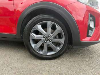 Used Kia Stonic 2018 for sale - 74854402: Photo