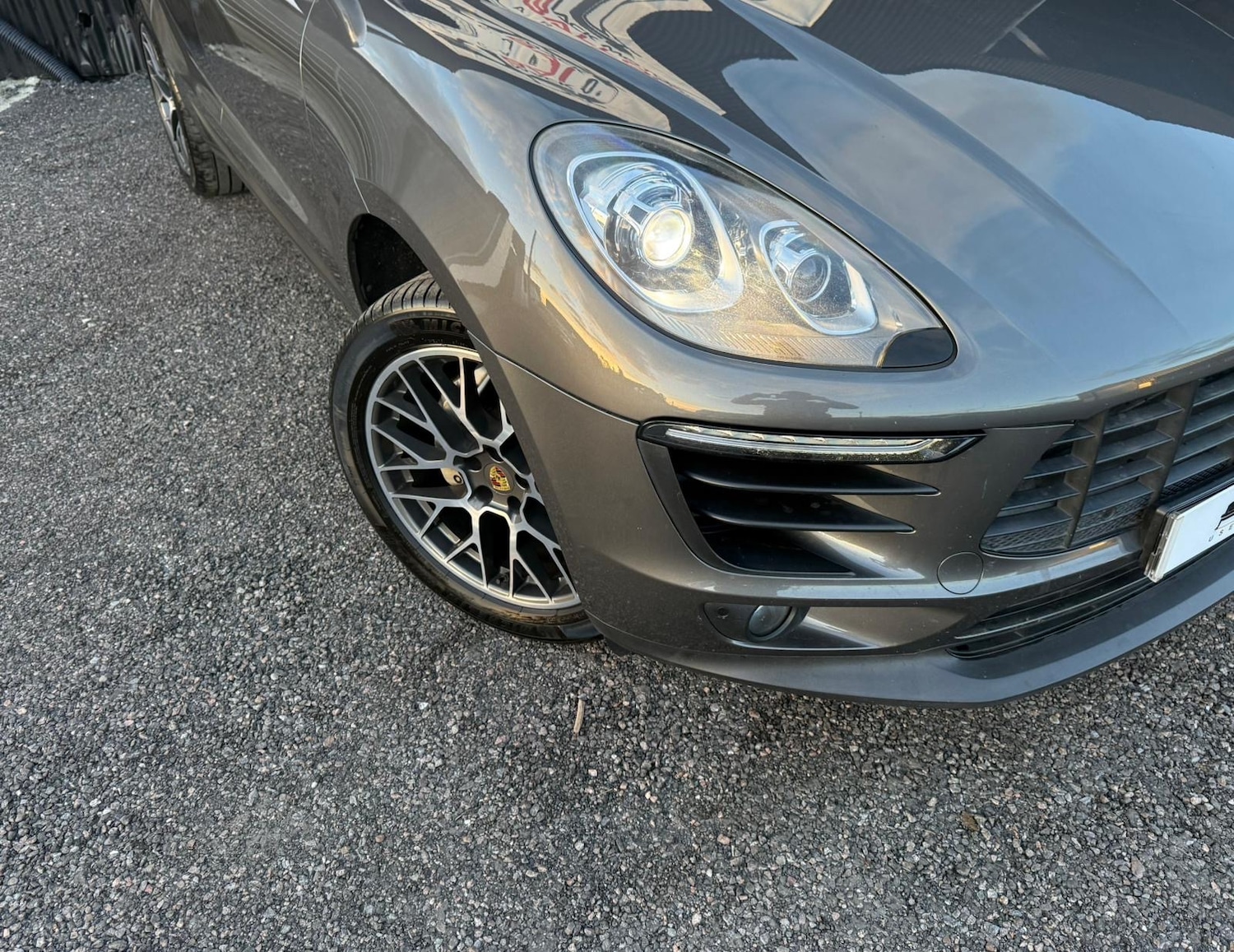 Used Porsche Macan 2015 for sale - 76101189: Photo 2