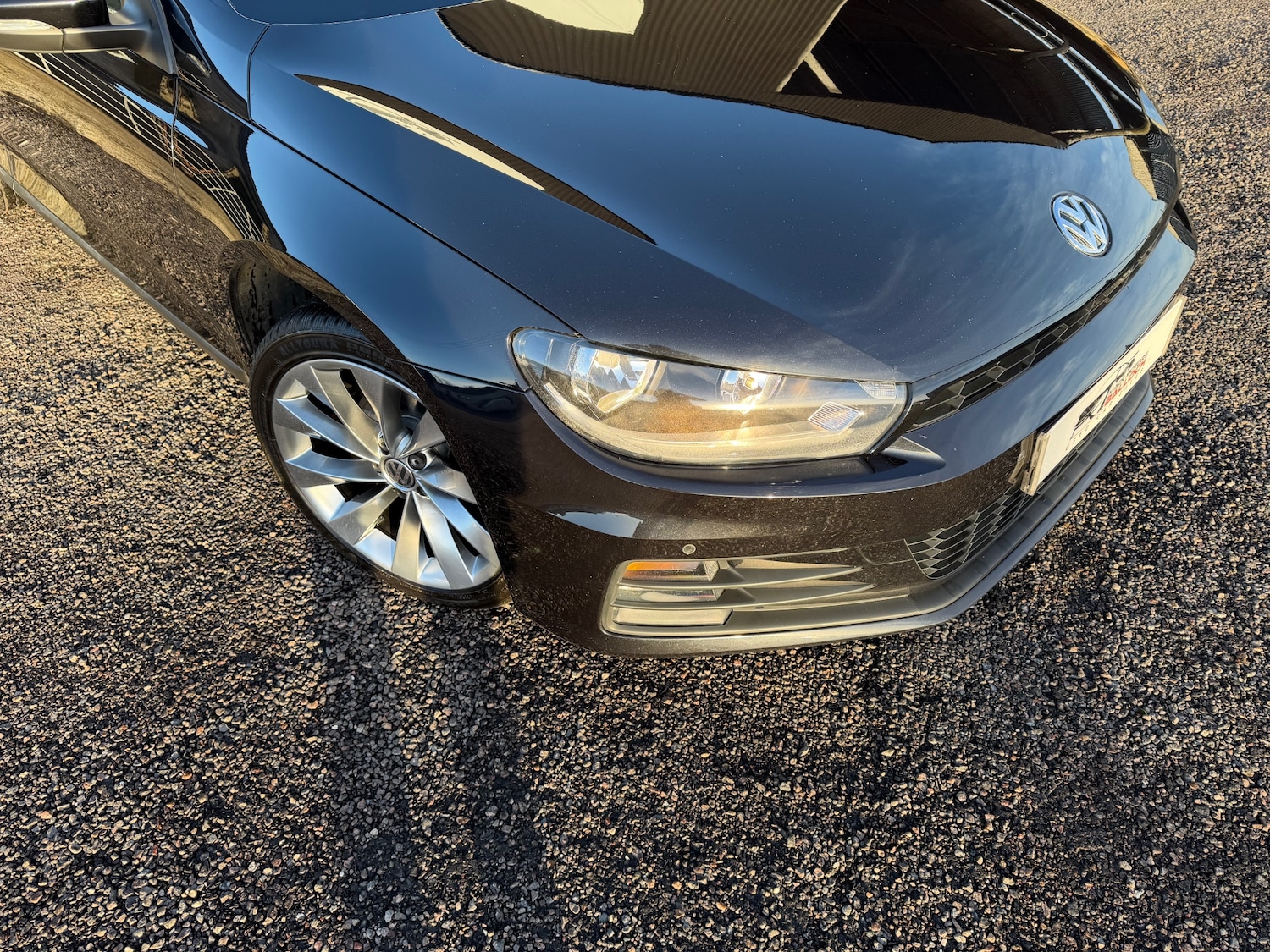 Used Volkswagen Scirocco 2015 for sale - 77001625: Photo 2