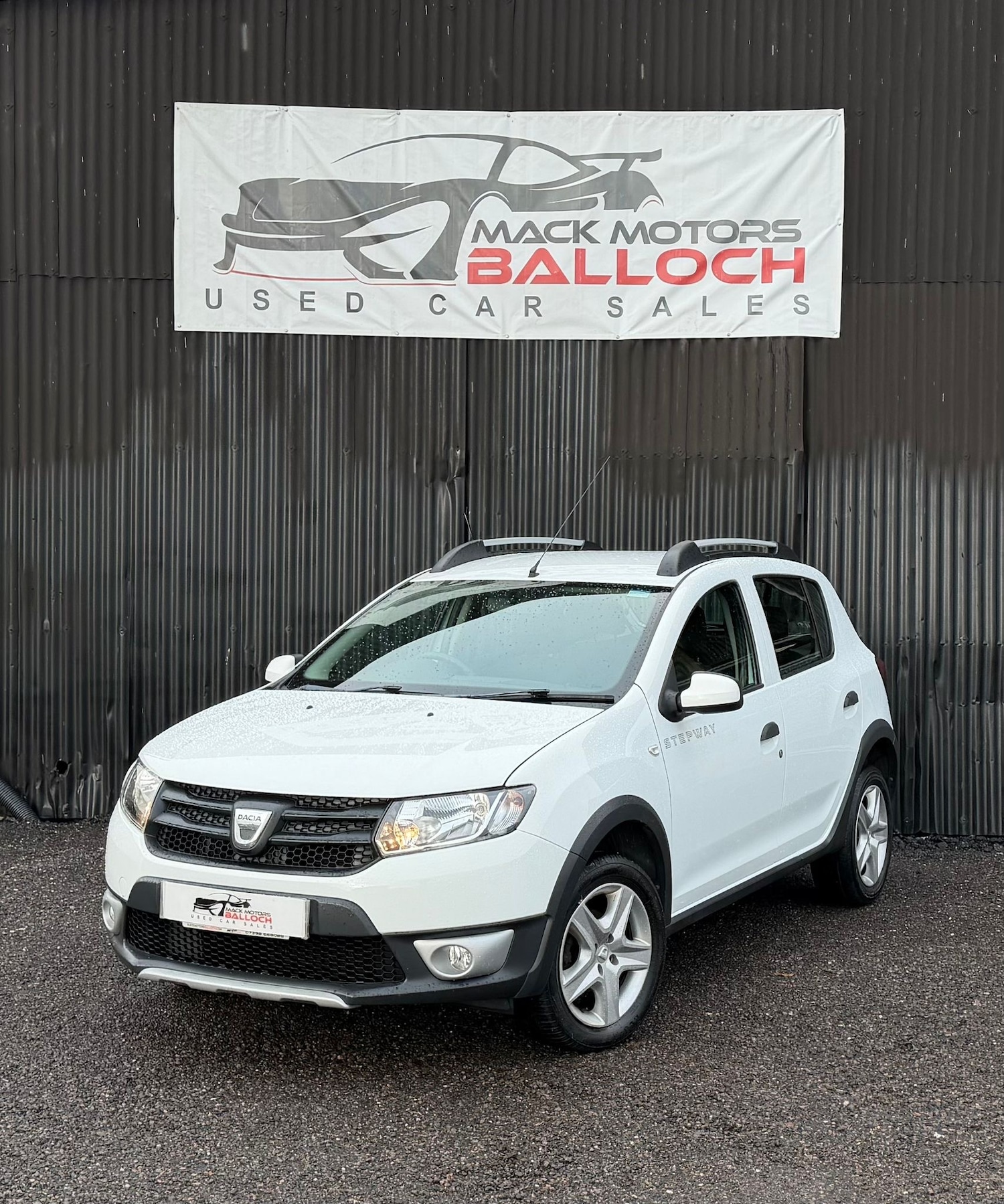 Used Dacia Sandero Stepway 2015 for sale - 76565216: Photo 9