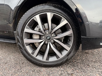 Used Land Rover Discovery 2021 for sale - 77903158: Photo