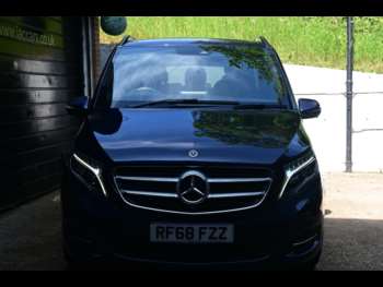 Used Mercedes-Benz V-Class 2018 for sale - 74798907: Photo