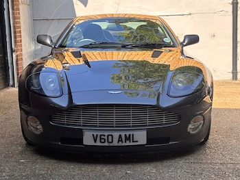 Used Aston Martin Vanquish 2004 for sale - 79441054: Photo