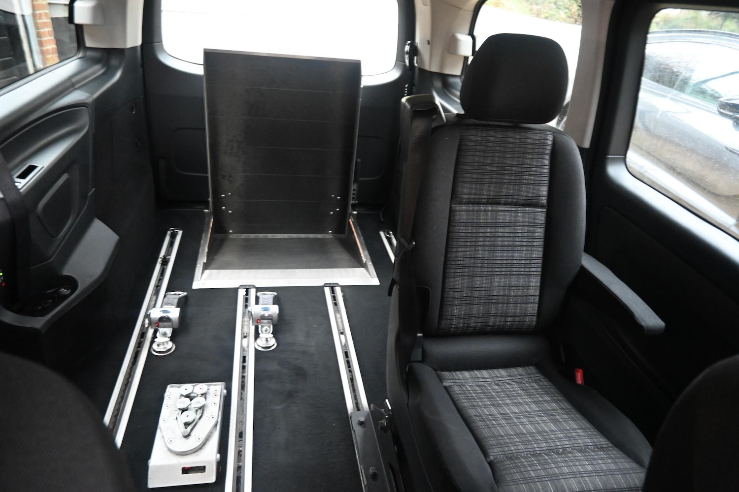 Vehicle 29
