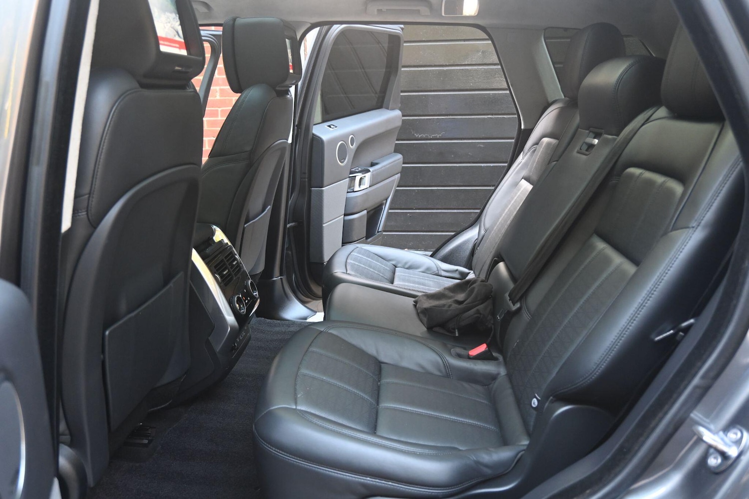 Used Land Rover Range Rover Sport 2018 for sale - 76349500: Photo 26