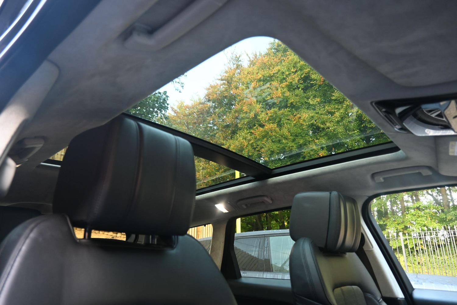 Used Land Rover Range Rover Sport 2018 for sale - 76349500: Photo 27