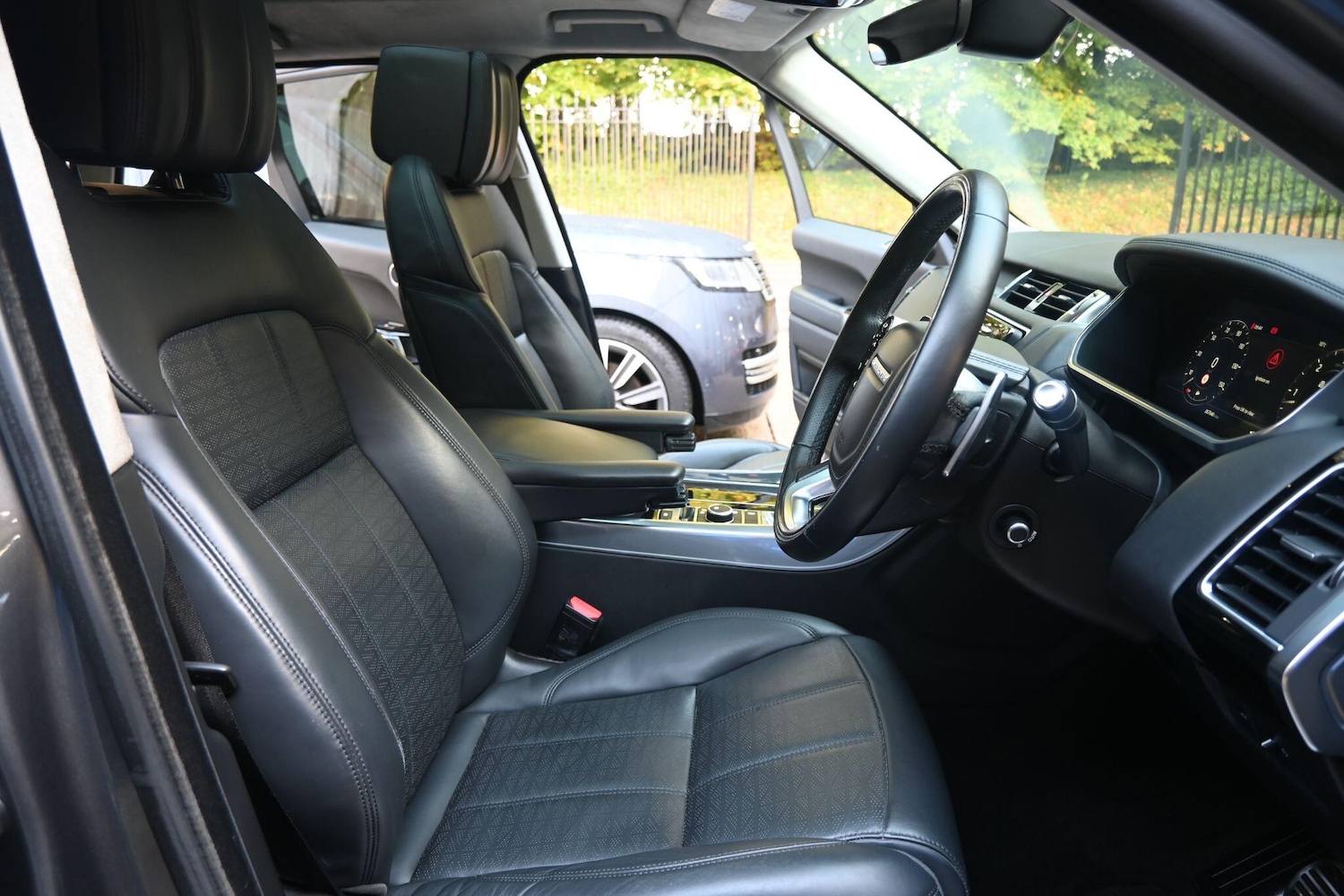Used Land Rover Range Rover Sport 2018 for sale - 76349500: Photo 9