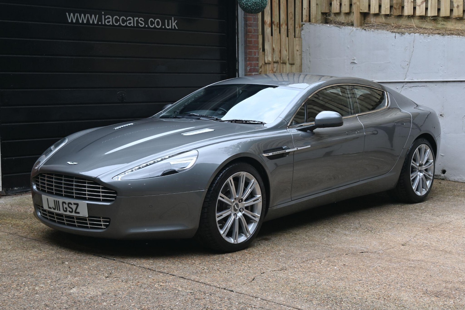 Used Aston Martin Rapide 2011 for sale - 76988560: Photo 1